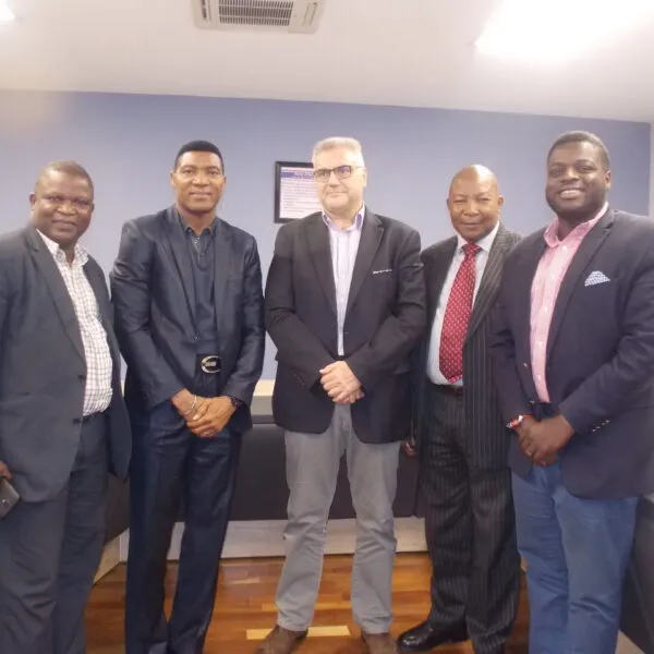 Former Super Eagles goalkeeper Peter Rufai visits AGL