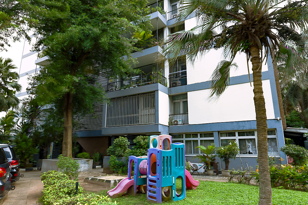 Gerrard Road — view 4